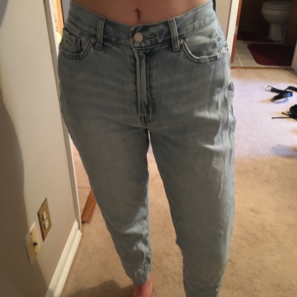 American Eagle mom jeans